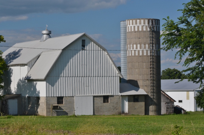 barn 